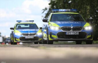 392 HP and xDrive: The Polish Traffic Police Deploy New BMW Patrol Cars 392 hp and xdrive the polish traffic police deploy new bmw patrol cars 20511