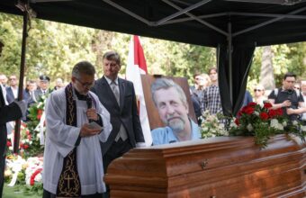 Alaksandr Milinkiewicz Laid to Rest in Warsaw After Defying Lukashenko alaksandr milinkiewicz laid to rest in warsaw after defying lukashenko 23693