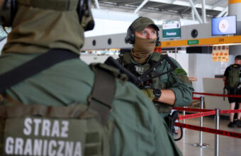 Bomb Joke Ends Malaga Trip for 62-Year-Old Passenger at Chopin Airport bomb joke ends malaga trip for 62 year old passenger at chopin airport 23603
