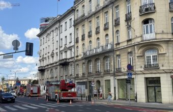 building collapse in central warsaw leaves one injured as referendum drive gathers momentum 20363