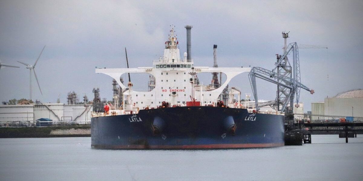 deadly blast at rotterdam port leaves one dead and several injured 20581