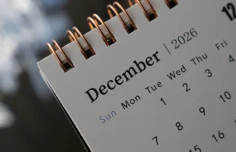december 2026 calendar offers over two weeks off for 6 days of leave 23836