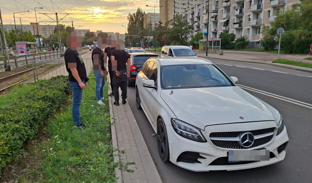 Drugs Seized and Driving Ban Breached on Broniewskiego Street drugs seized and driving ban breached on broniewskiego street 20234