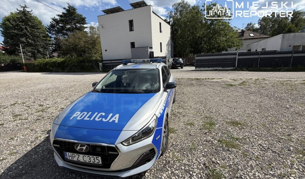 five children poisoned after eating berries at a community center garden in poland 20366