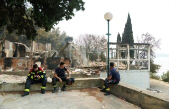 Four Poles Injured in Devastating Croatian Wildfires as MSZ Issues Travel Warning four poles injured in devastating croatian wildfires as msz issues travel warning 20881