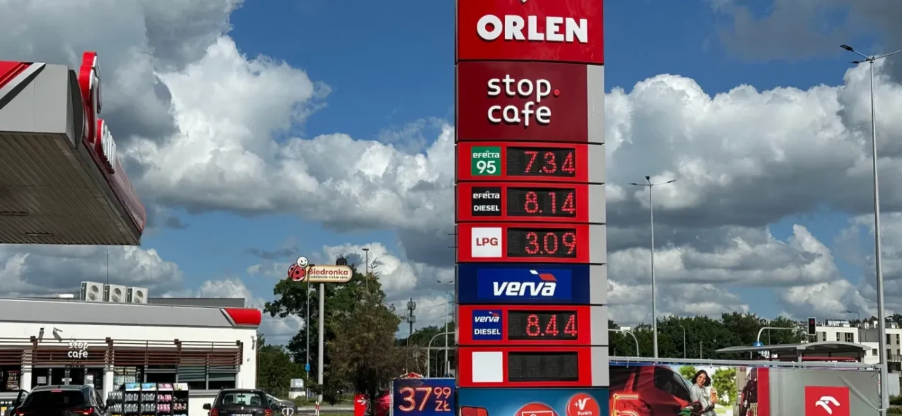 fuel prices set to drop sharply as government prepares new measures 20555