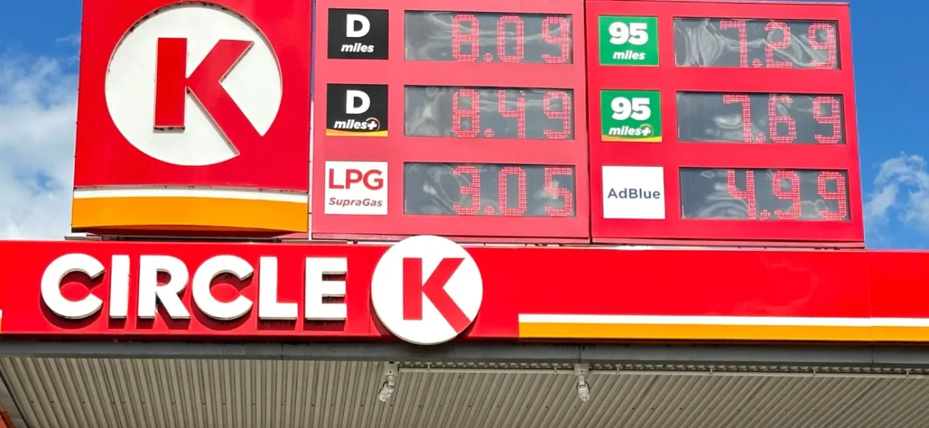 fuel vat cut will cost the state budget nearly half a billion zlotys 20650