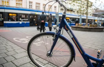 hundreds await city bikes in krak w as delivery slips to autumn 21108