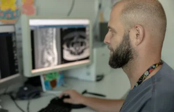 krak w and zakopane doctors join forces for advanced endoscopic spine surgery 21322