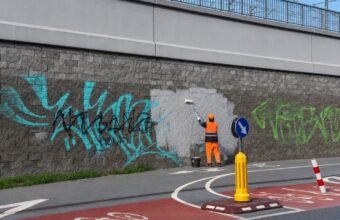 Krak贸w Fights Illegal Graffiti With Systematic Cleanup and Legal Action krak w fights illegal graffiti with systematic cleanup and legal action 22152