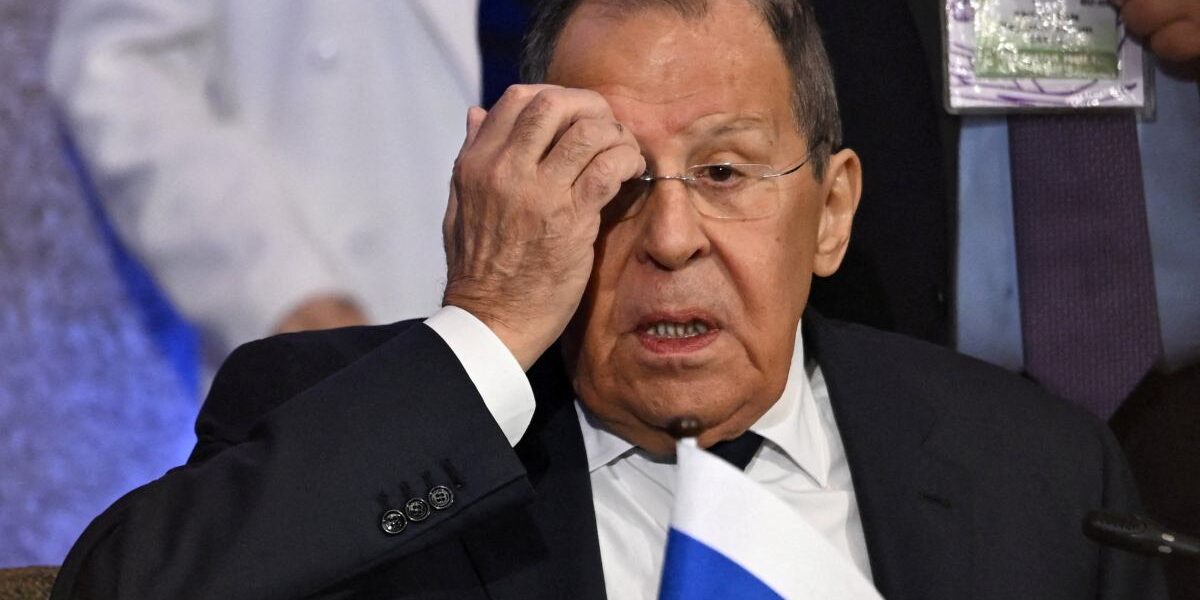 lavrov threatens west accuses ukraine of terror attacks and claims moscow open to us dialogue 20842