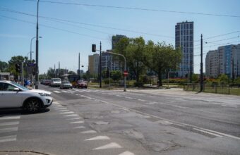 major roadworks at wiatraczna roundabout and zakole street bring traffic disruptions and detours 24370