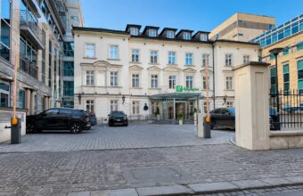 Over 2.2 Million PLN for a 70-Square-Meter Apartment: Kraków’s Holiday Inn Complex Set for Residential Conversion over 2 2 million pln for a 70 square meter apartment krak w s holiday inn complex set for residential conversion 21063