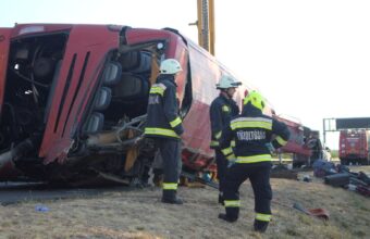 Polish Bus Crash in Hungary: Details on Repatriation of Victims’ Bodies polish bus crash in hungary details on repatriation of victims bodies 23478