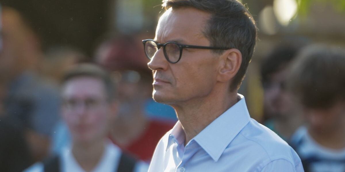 poll morawiecki siphons pis voters but barely clears electoral threshold 20803