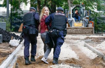 russian police intervene at supreme court as yabloko s electoral fate hangs in the balance 21503