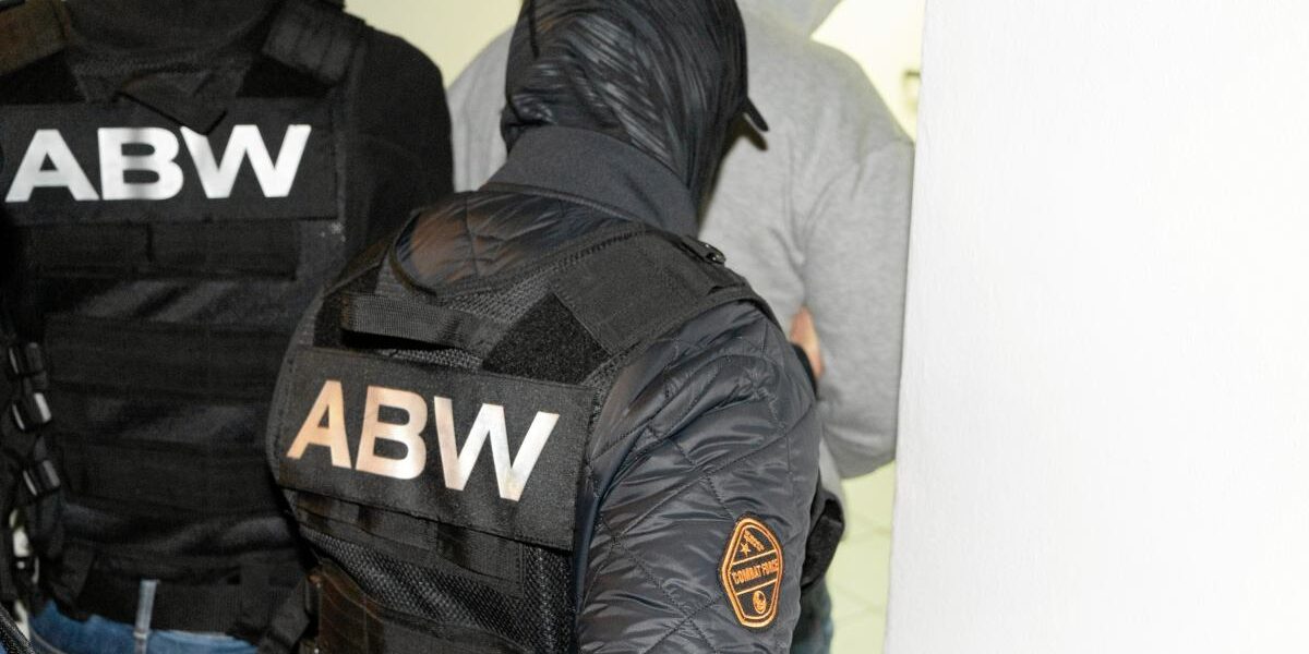russian suspect jailed in poland over planned assassination of ukrainian american rapper in warsaw 20860