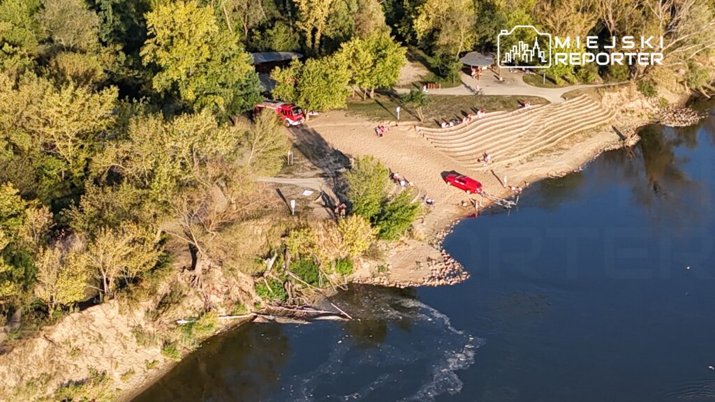 search for missing 45 year old ends in tragedy as body found in vistula river 20659
