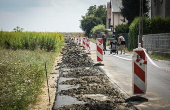 the farmer who plowed up asphalt i won t spend a dime on road repairs 23367