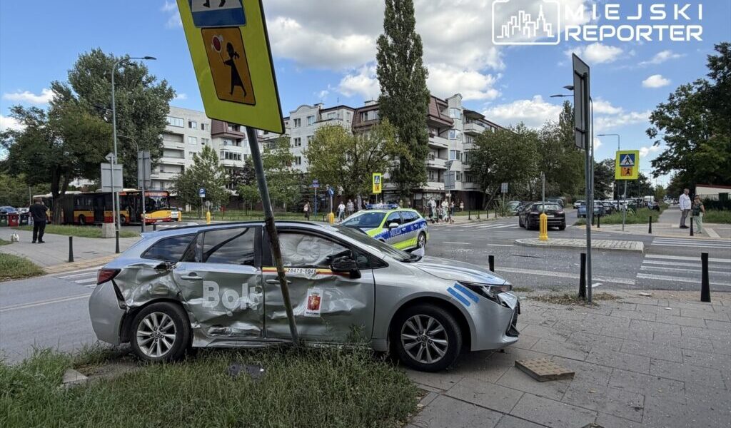 two passengers hospitalized after bus collides with rideshare toyota in warsaw 20399
