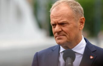 ukraine s independence day polish leaders pledge support as zelenskyy defies russian aggression 24236