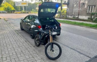 warsaw police stop teenager riding surron on one wheel without license or insurance 22577